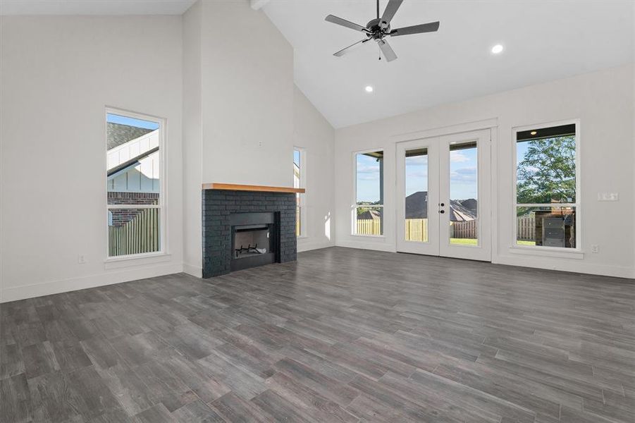 Spacious, unfurnished interior of a new home in , Lindale (Image 17). Spacious, unfurnished interior of a new home in , Lindale (Image 17).