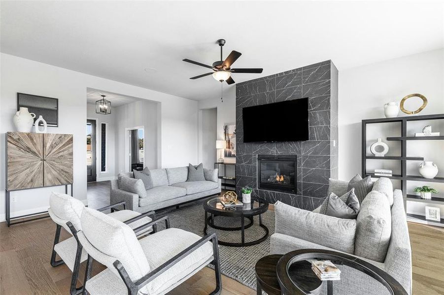 Furnished interior view inside a new home in Kentsdale Farms, DeSoto (Image 9). Furnished interior view inside a new home in Kentsdale Farms, DeSoto (Image 9).