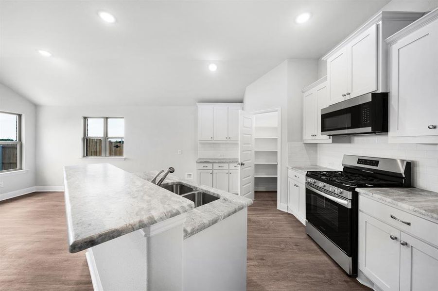 Furnished interior view inside a new home in Fox Landing, Caddo Mills (Image 15).
