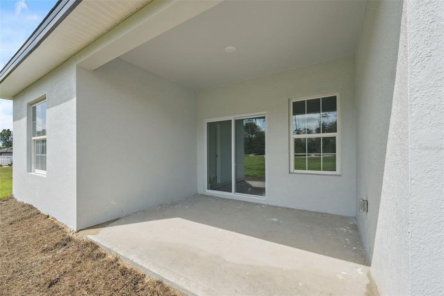 Exterior details and patio area of a home in , Ocala (Image 23).