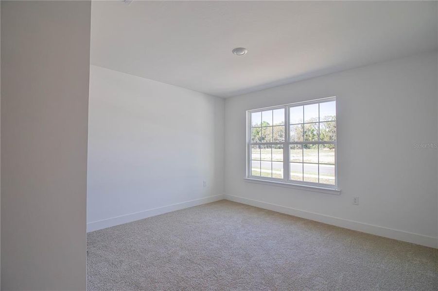 Spacious, unfurnished interior of a new home in Briarwood, Alachua (Image 33).