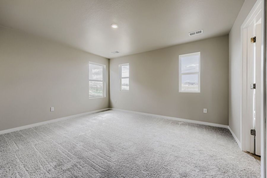 New Home in Parker, CO.  - Slide 17