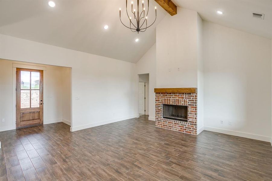 Spacious, unfurnished interior of a new home in , Poolville (Image 18).