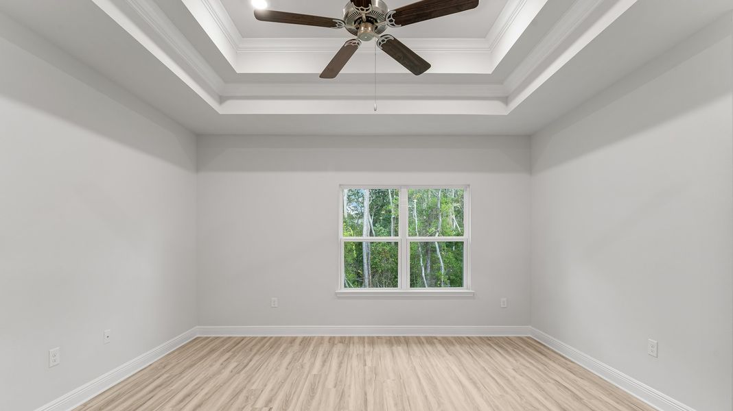 Representative unfurnished interior of a home built from the The Rhett by D.R. Horton in Pine Creek and Heron Walk, Port St. Joe (Image 33).