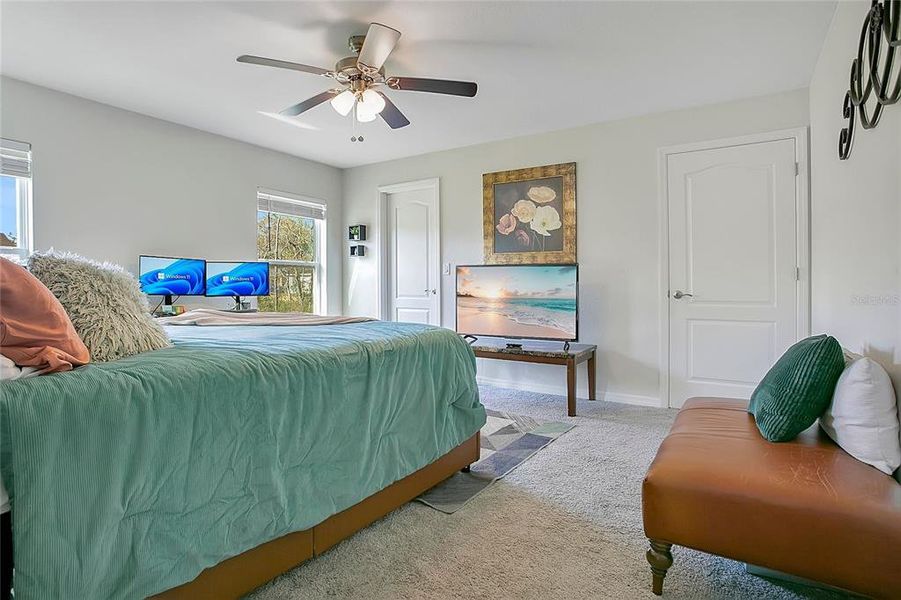 Furnished interior view inside a new home in , Ocala (Image 6).