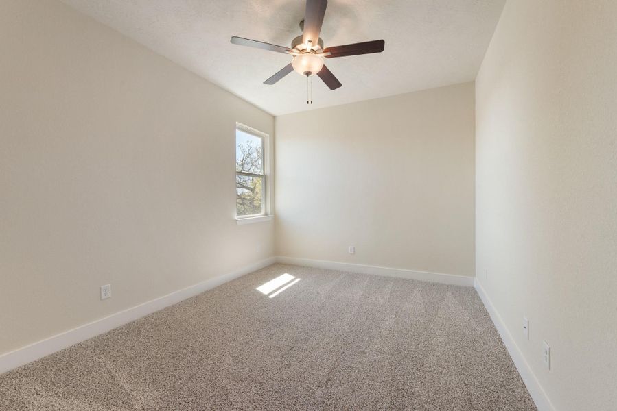 Spacious, unfurnished interior of a new home in , Brenham (Image 27).