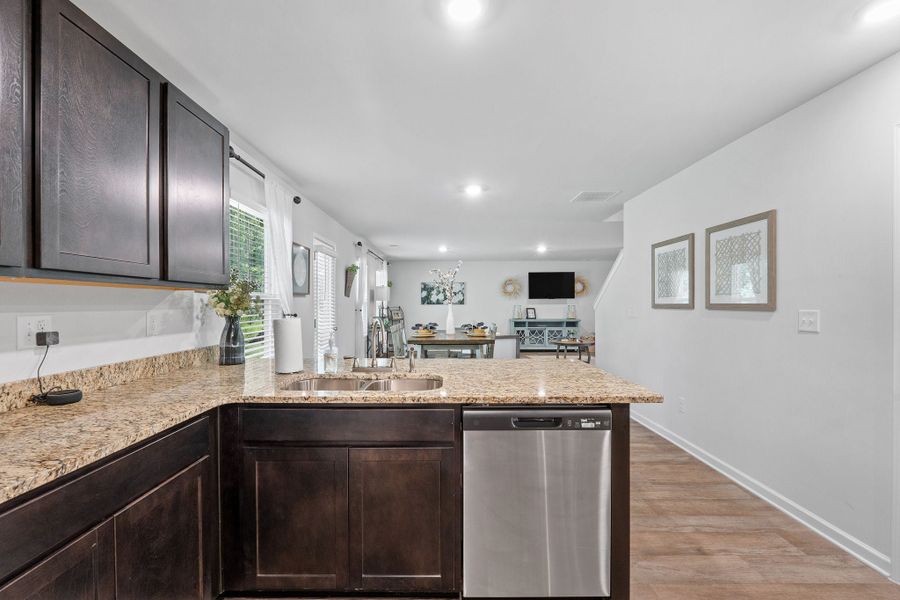 4br New Home in Hogansville, GA.  - Slide 18