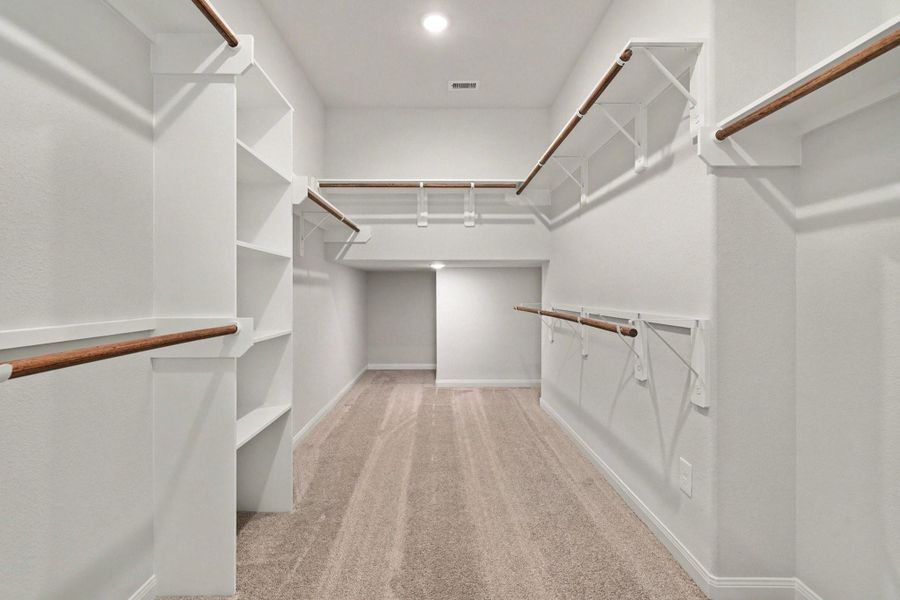 Spacious, unfurnished interior of a new home in Rose Hill Estates, Willis (Image 29).