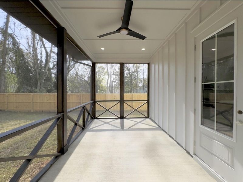 Exterior details and patio area of a home in , North Charleston (Image 4).