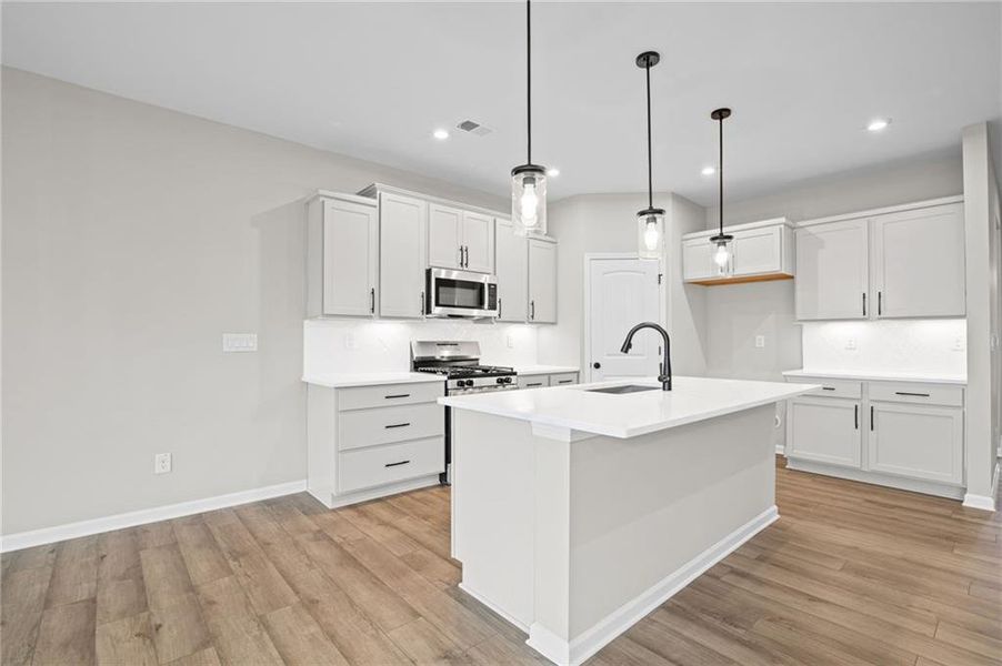 Furnished interior view inside a new home in Laurel Farms, Dallas (Image 8).