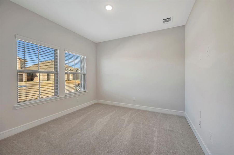 Spacious, unfurnished interior of a new home in Timberbrook, Justin (Image 26).