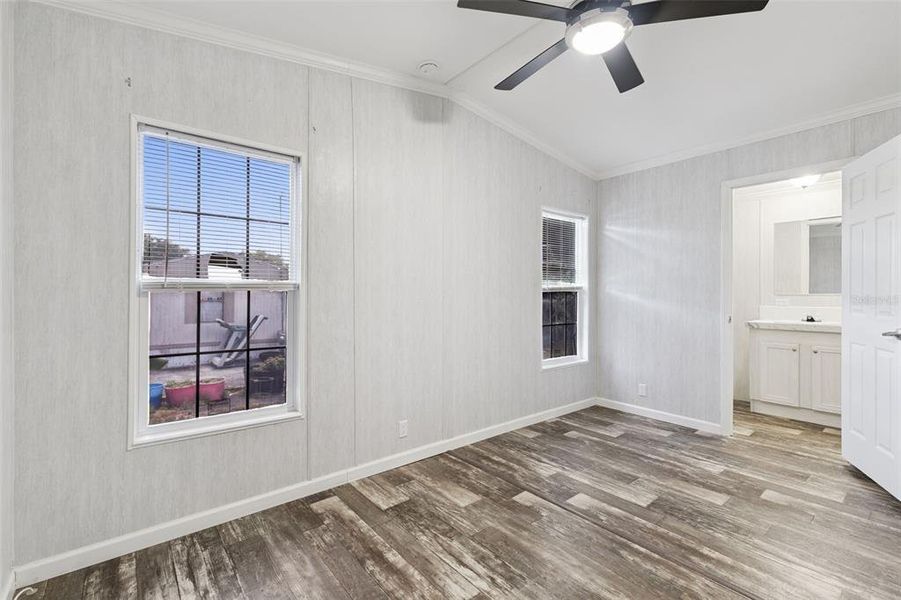 Spacious, unfurnished interior of a new home in , Lake Wales (Image 21).