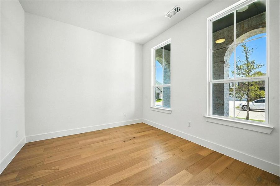 526RedBarnMIDLB018 526RedBarnMIDLB018