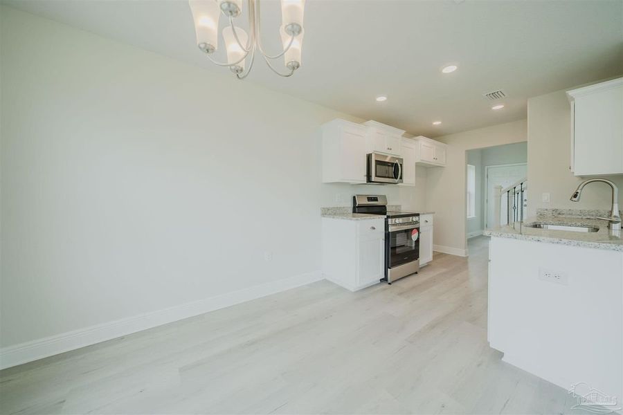 Image 18 of a home in Westpointe Place.