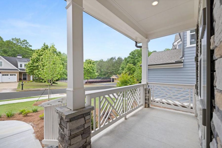 Exterior details and patio area of a home in Willow Creek, Watkinsville (Image 4).