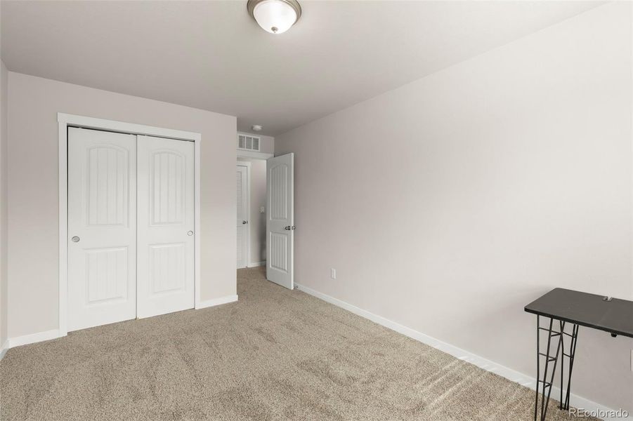 Spacious, unfurnished interior of a new home in , Colorado Springs (Image 17).