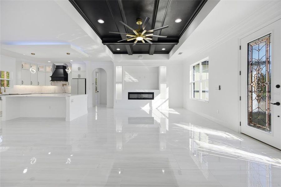 Spacious, unfurnished interior of a new home in , Ocala (Image 22).