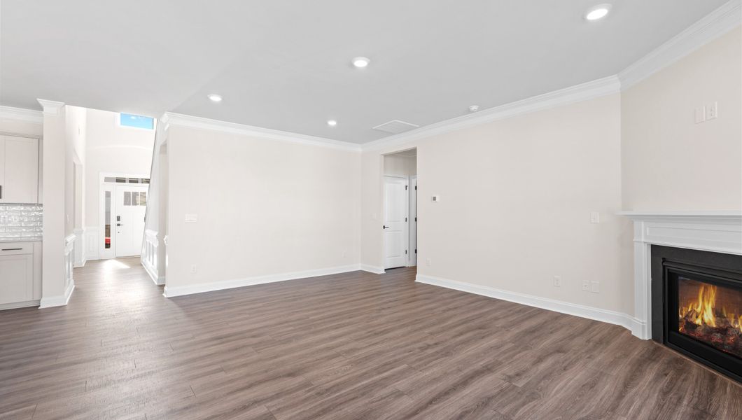 Representative unfurnished interior of a home built from the FLEETWOOD by D.R. Horton in Whitehawk Meadows, Travelers Rest (Image 20).