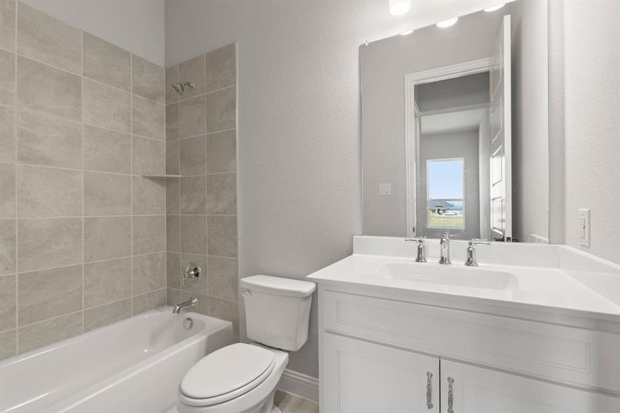 3116 Apple Creek-Bathroom-3