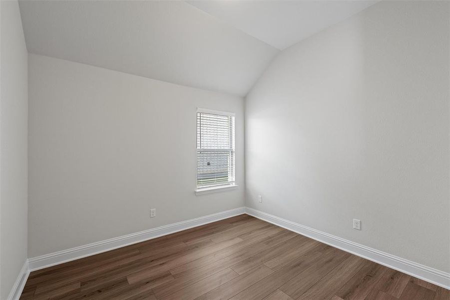 Spacious, unfurnished interior of a new home in Renaissance, Waco (Image 22).