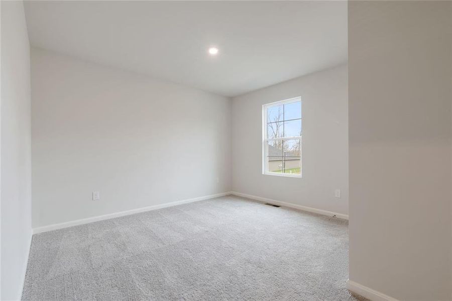 Spacious, unfurnished interior of a new home in Liberty Pointe, Villa Rica (Image 28). Spacious, unfurnished interior of a new home in Liberty Pointe, Villa Rica (Image 28).