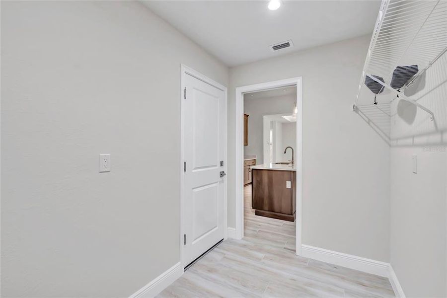 Spacious, unfurnished interior of a new home in , Port Charlotte (Image 22).