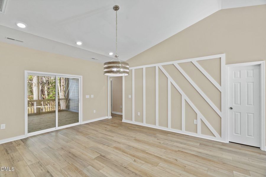 14-web-or-mls-133 Mohawk Dr-14 14-web-or-mls-133 Mohawk Dr-14