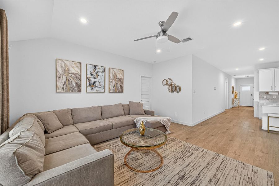 Furnished interior view inside a new home in , Katy (Image 31). Furnished interior view inside a new home in , Katy (Image 31).