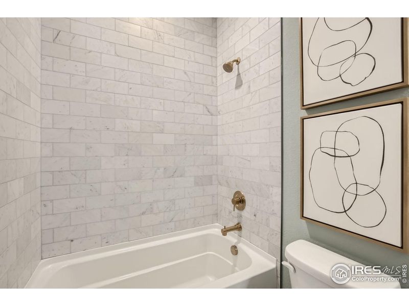 Close-up of interior finishes inside a home in Mountain Brook, Longmont (Image 22). Close-up of interior finishes inside a home in Mountain Brook, Longmont (Image 22).