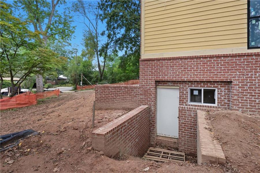 Exterior details and patio area of a home in , Atlanta (Image 4).