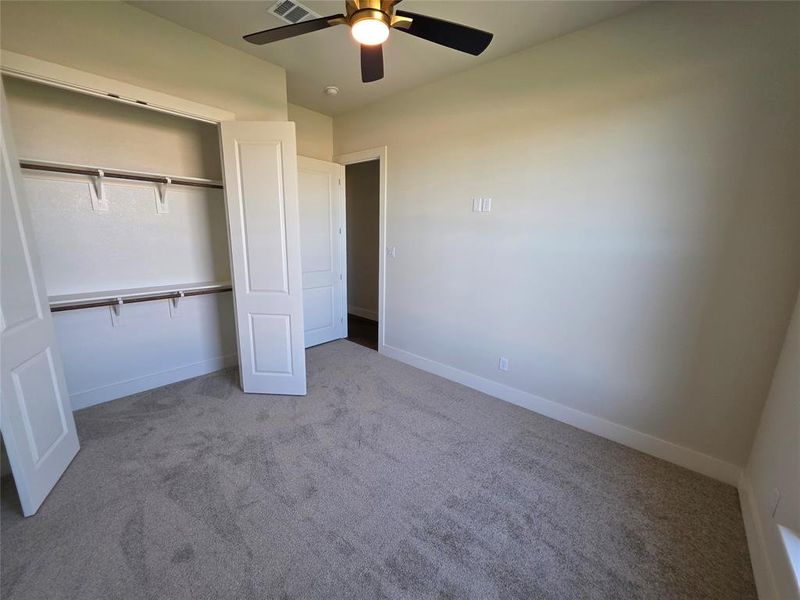 Spacious, unfurnished interior of a new home in Aledo Heights - Aledo ISD, Aledo (Image 22).