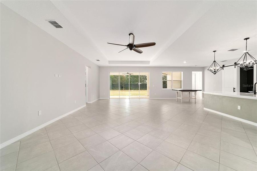 Spacious, unfurnished interior of a new home in Calesa Township, Ocala (Image 23).