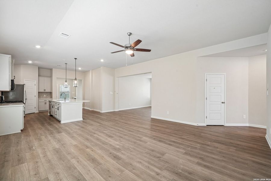Spacious, unfurnished interior of a new home in Arcadia Ridge - Premier Series, San Antonio (Image 32). Spacious, unfurnished interior of a new home in Arcadia Ridge - Premier Series, San Antonio (Image 32).