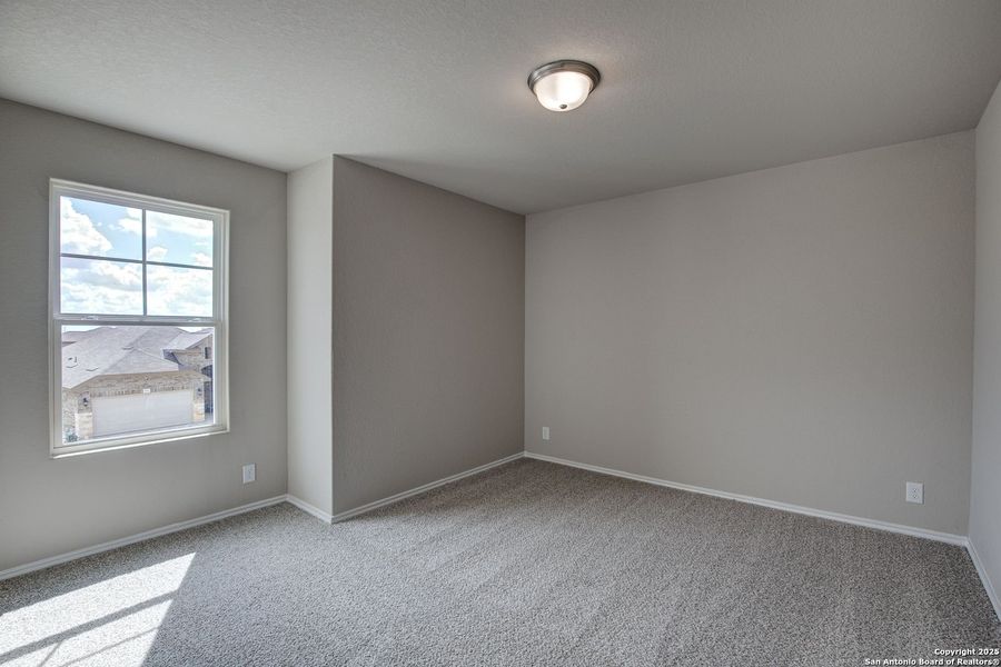 Spacious, unfurnished interior of a new home in Horizon Pointe, Converse (Image 61).