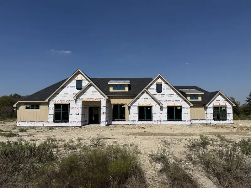 Front exterior of a new home in Aledo Heights - Aledo ISD, Aledo, TX, highlighting curb appeal (Image 1). Front exterior of a new home in Aledo Heights - Aledo ISD, Aledo, TX, highlighting curb appeal (Image 1).