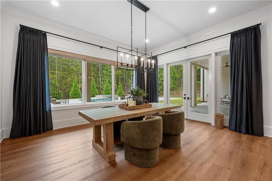 Furnished interior view inside a new home in , Alpharetta (Image 74).