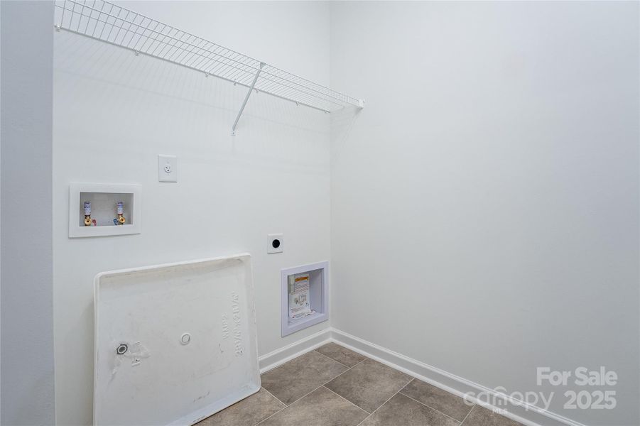 Image 12 of a home in Country Club Village. Image 12 of a home in Country Club Village.