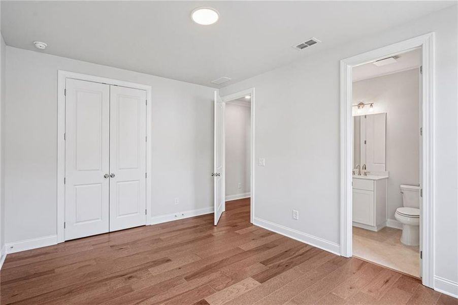 Spacious, unfurnished interior of a new home in Promenade at Sawnee Village, Cumming (Image 13).