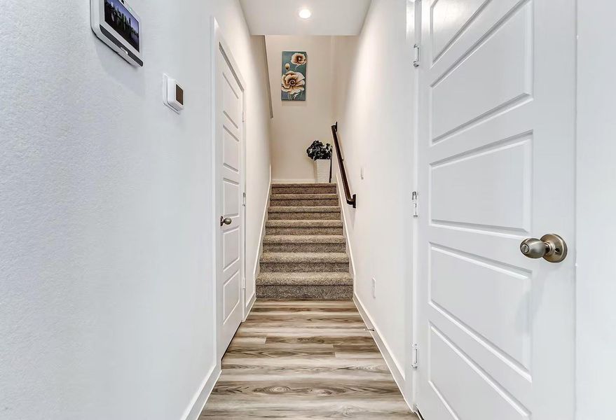 Spacious, unfurnished interior of a new home in , Houston (Image 21).