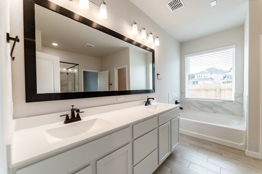Furnished interior view inside a new home in Arcadia Ridge, San Antonio (Image 8).