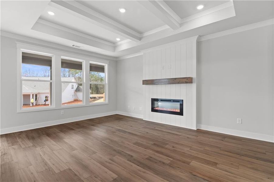 Spacious, unfurnished interior of a new home in Rosewood Lake Preserve, Hoschton (Image 24).