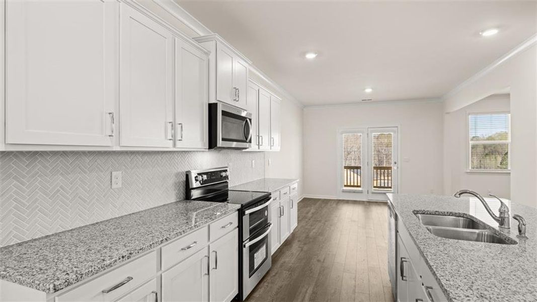 Furnished interior view inside a new home in Kingston Ranch at Lake Oconee, Buckhead (Image 11).