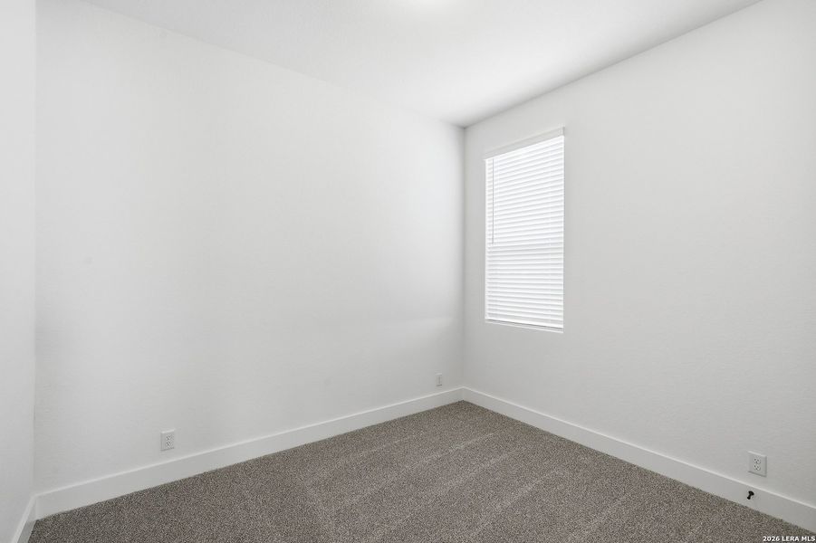 Spacious, unfurnished interior of a new home in Prominence, San Antonio (Image 32).