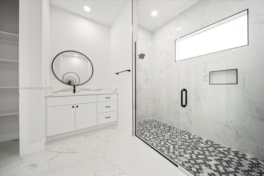 Furnished interior view inside a new home in , Cape Coral (Image 9). Furnished interior view inside a new home in , Cape Coral (Image 9).