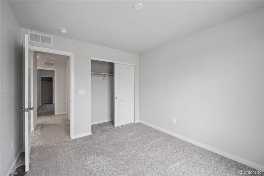 Spacious, unfurnished interior of a new home in Farmlore, Brighton (Image 12).