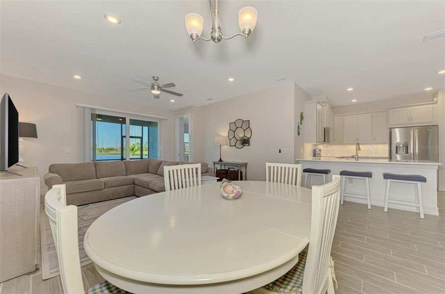 Furnished interior view inside a new home in , Venice (Image 30).