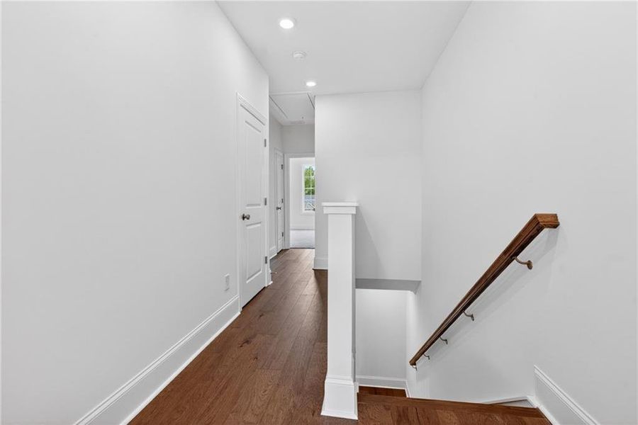 Spacious, unfurnished interior of a new home in Waterhaven, Cumming (Image 34).