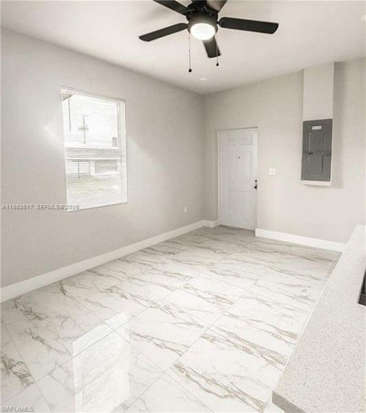 Spacious, unfurnished interior of a new home in , Lehigh Acres (Image 11).