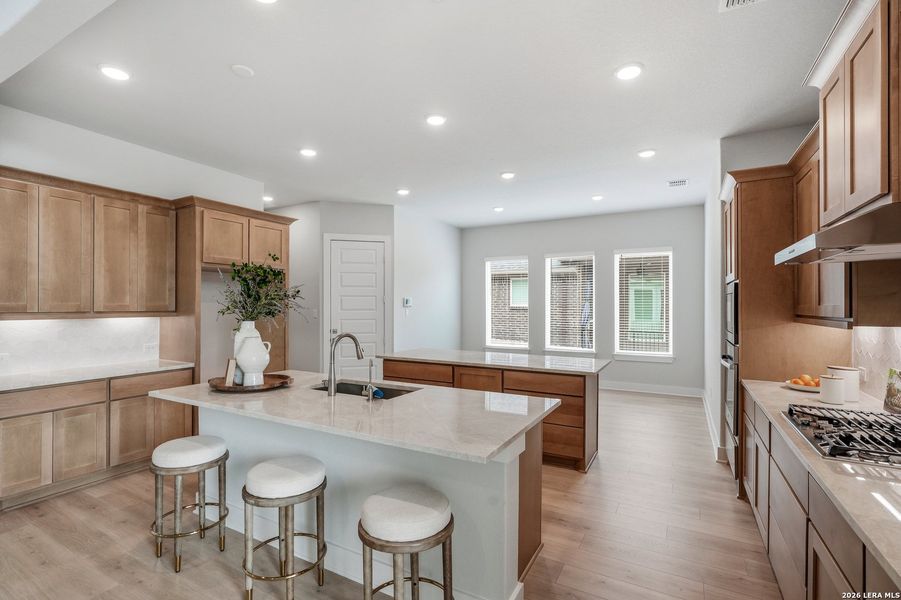 Furnished interior view inside a new home in Potranco Oaks, Castroville (Image 34).