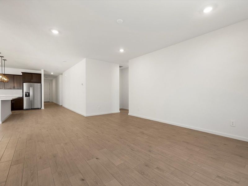 Spacious, unfurnished interior of a new home in Allure Vista Reserve Series, Buckeye (Image 8). Spacious, unfurnished interior of a new home in Allure Vista Reserve Series, Buckeye (Image 8).